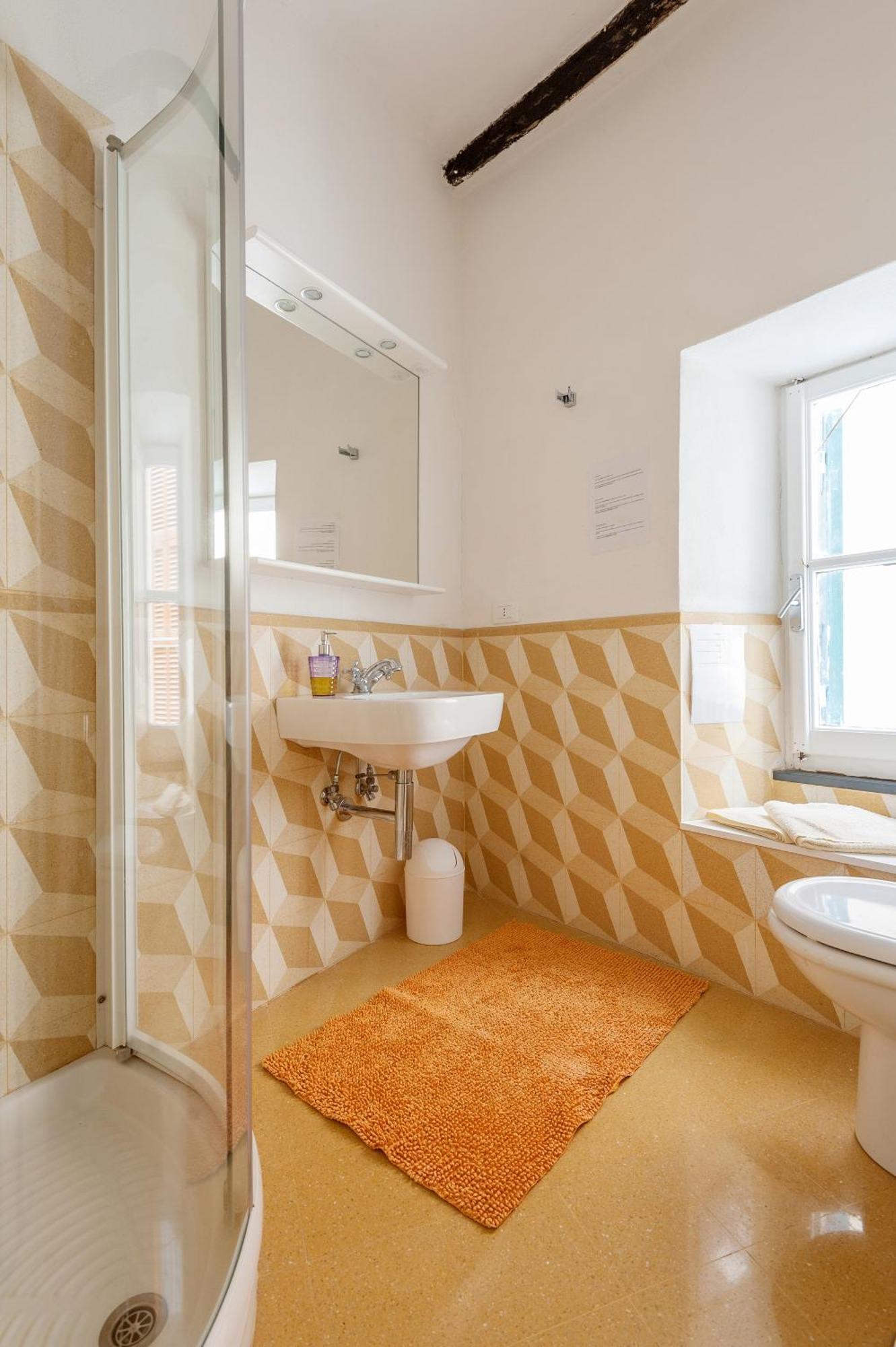 Marina Apartment, Unique, Authentic, Beachfront, 2 Aircondo Bdr , 2Bht, Easy To Train Or From Private Parking Vernazza Zewnętrze zdjęcie