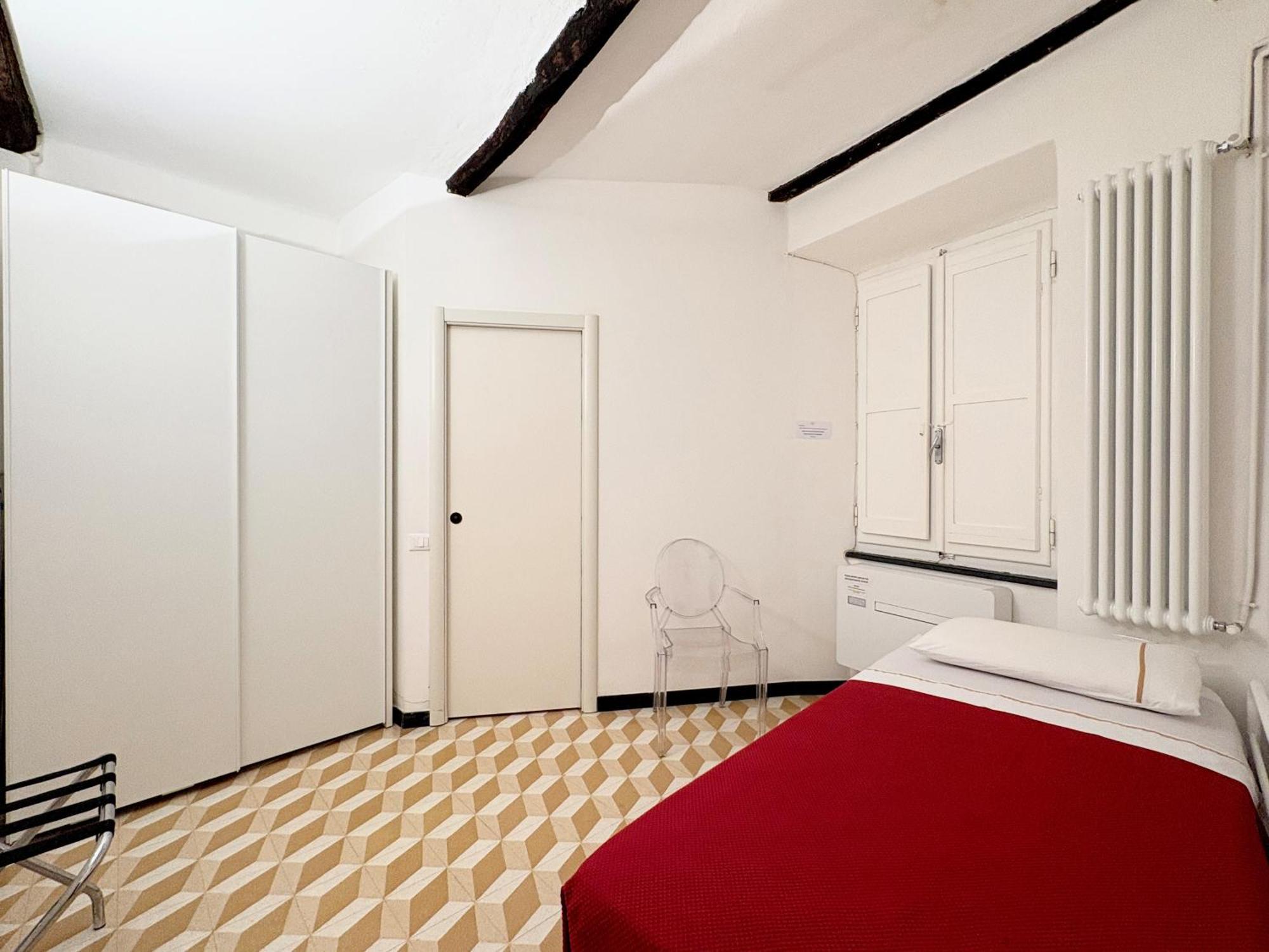 Marina Apartment, Unique, Authentic, Beachfront, 2 Aircondo Bdr , 2Bht, Easy To Train Or From Private Parking Vernazza Zewnętrze zdjęcie